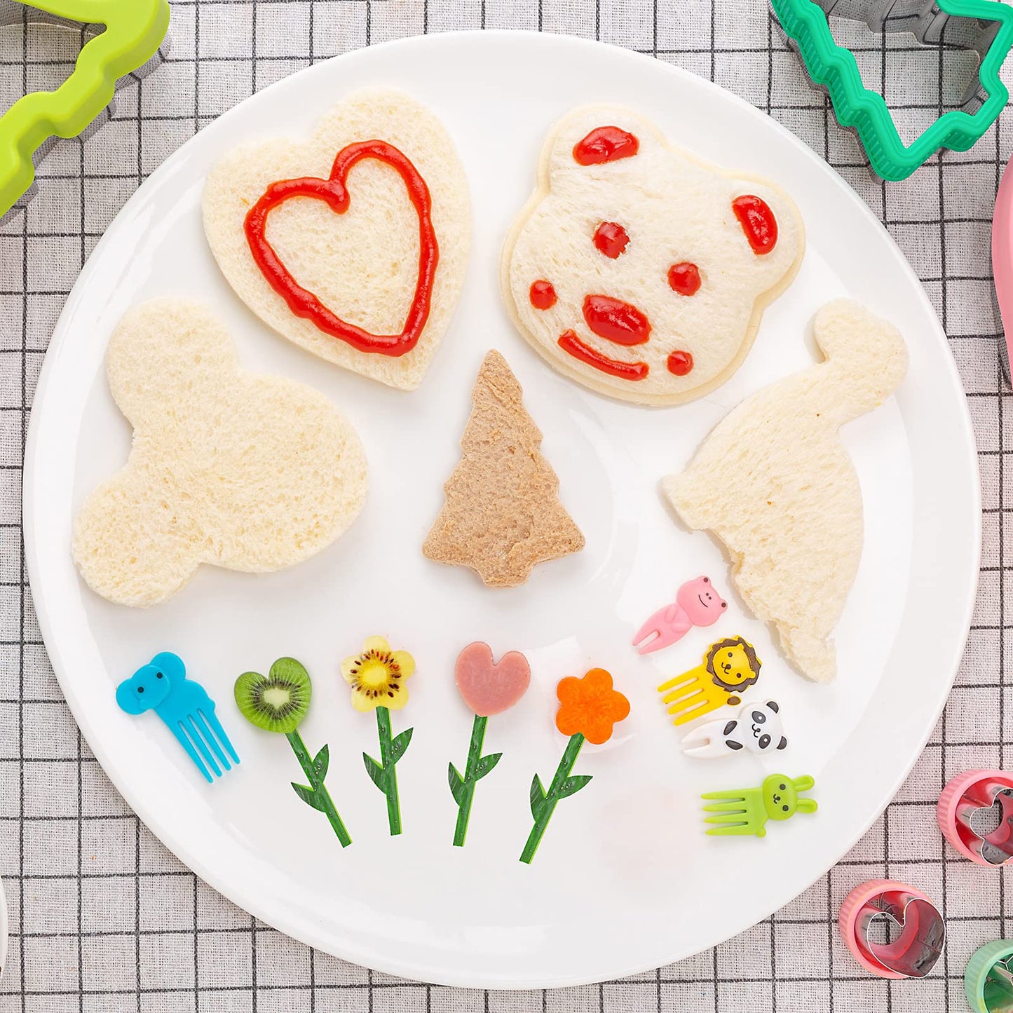 Cortadores de sándwich y verduras