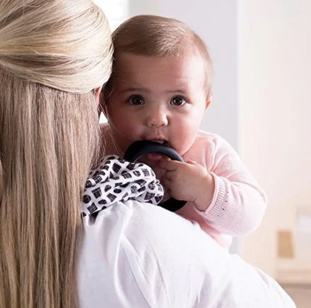 Teething Scarf Boppy