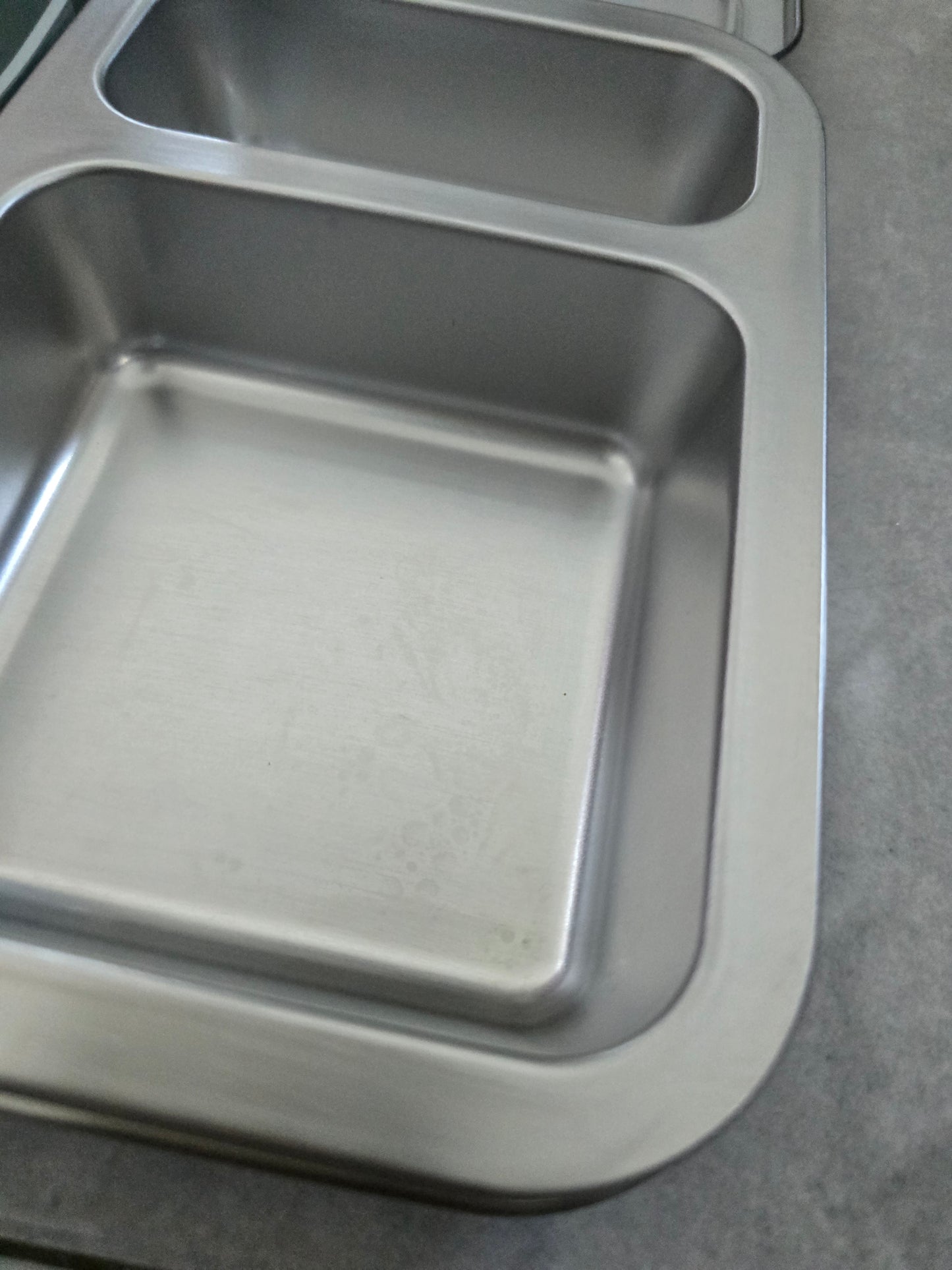 Bentgo Kids-Fiambrera infantil de acero inoxidable, Plateada