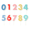 Meri Meri Adornos acrílicos con números arcoíris (paquete de 10)