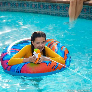 NERF Super Soaker flotador y pistola de agua