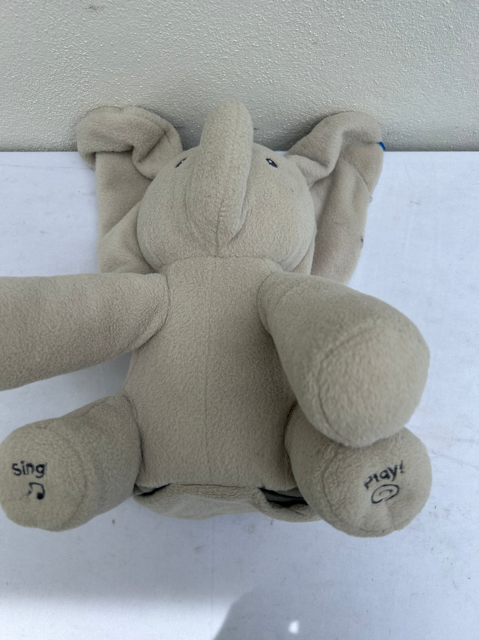  Baby Gund - Flappy el Elefante animado, juguete de