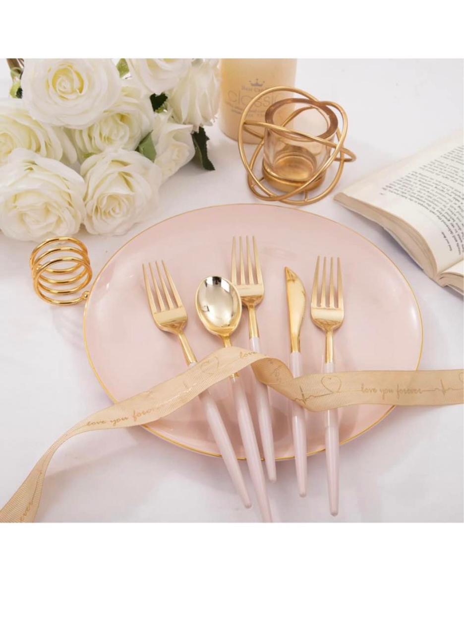 Cubiertos dorado con rosado pastel, 100 unidades de cada uno