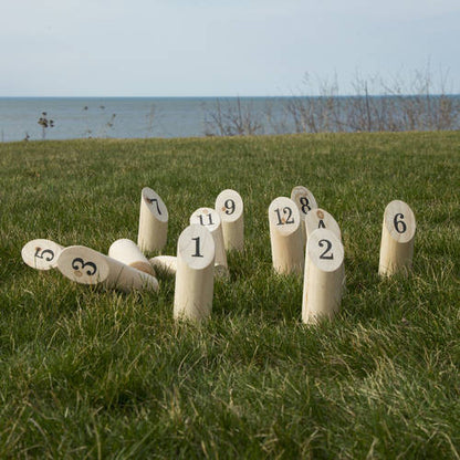 Juego grande de lanzamiento Molkky