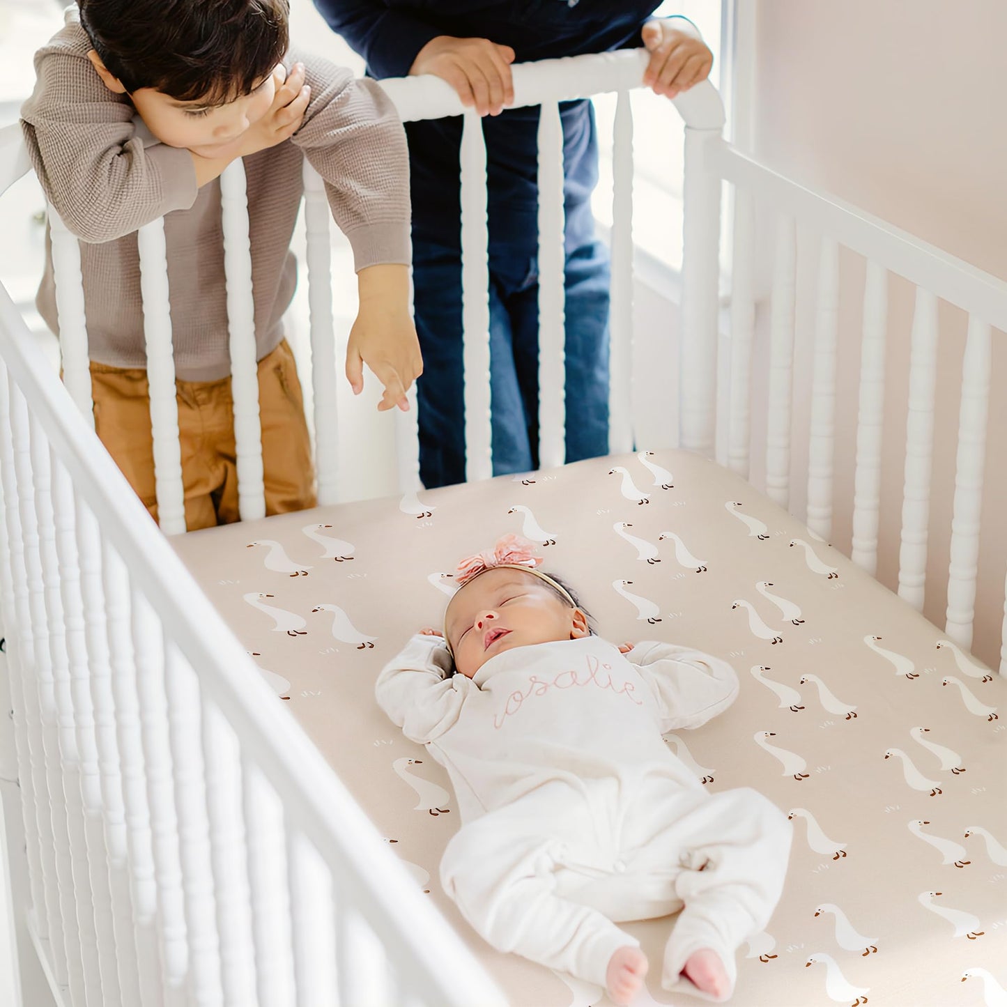 Paquete de 2 sábanas de punto de jersey ultrasuaves para cuna