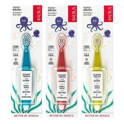 Radius Totz Plus extra cerdas suaves cepillo de dientes, colores surtidos/18 meses en adelante