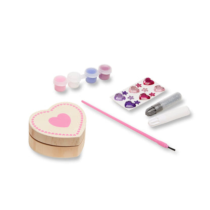 Melissa y Doug ¡Creados por mí! Kit de artesanía de madera con caja de corazón