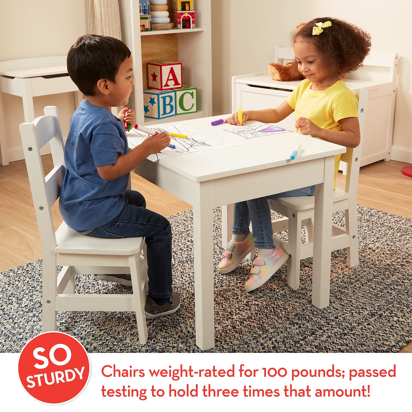 Melissa & Doug - Juego de mesa y sillas de madera para niños, Montessori