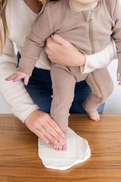 Pearhead My Little Prints - Kit de lata de recuerdo para bebé