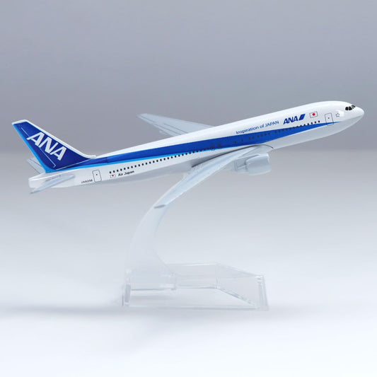 Boeing 6.3 in modelo de avión B777 aire ANA Metal fundido estático