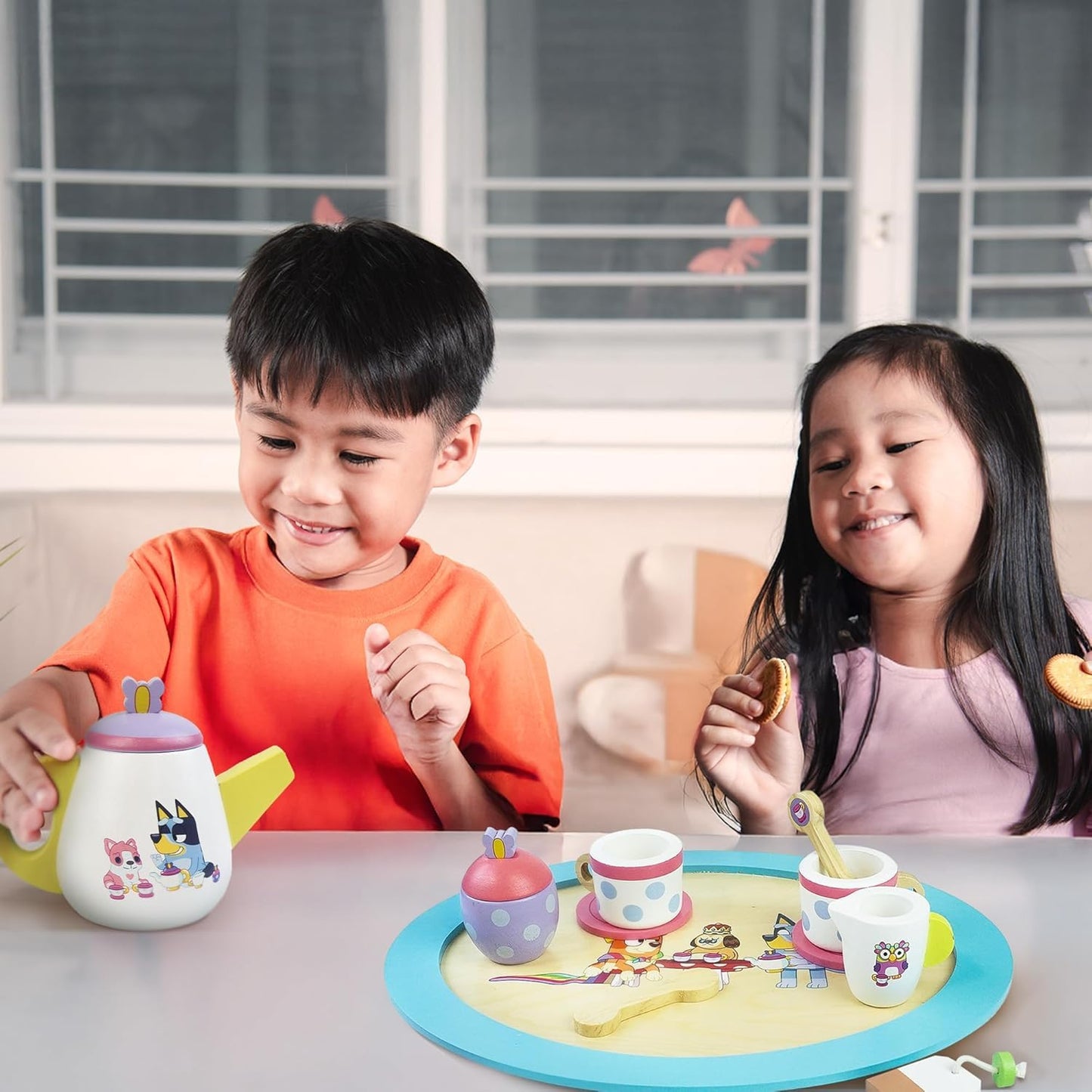 Bluey Toys - Juego de té de madera, juego de té de 18 piezas