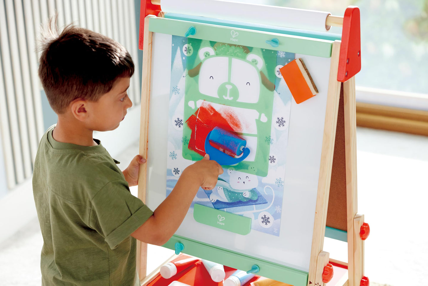 Hape Spons juego de rodillos de pintura y plantillas