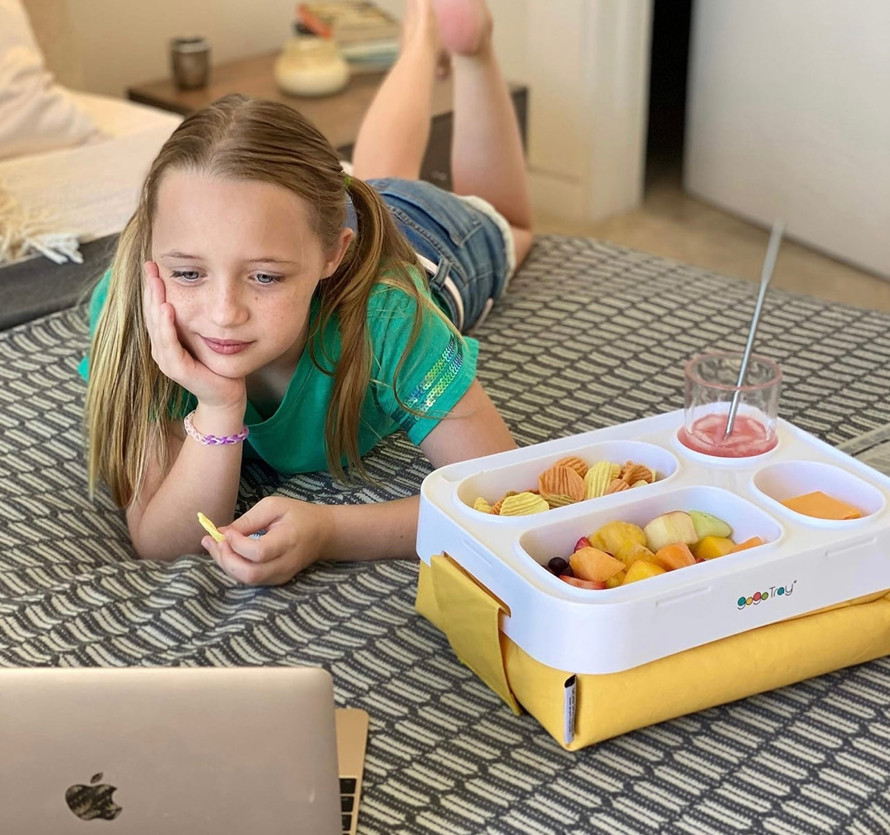 GoGoTray Bandeja GoGo portátil para comer en el automóvil