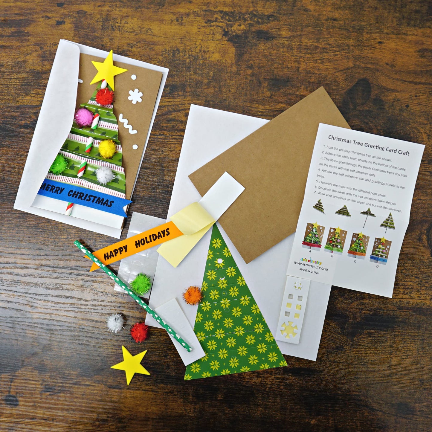 4E's Novelty Kit de manualidades para hacer tarjetas de Navidad para niños (paquete de 12)