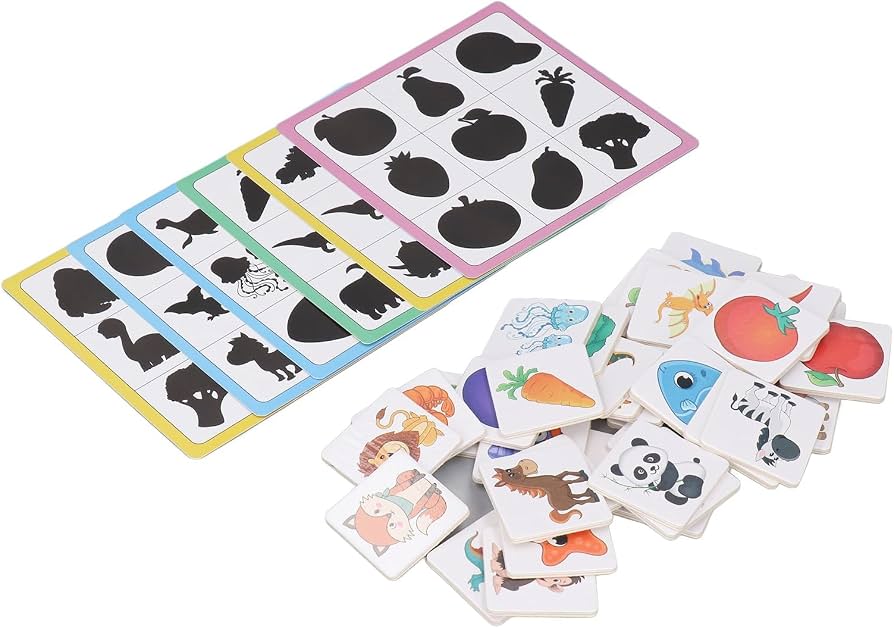 Tarjetas de sombra a juego con bloques de madera con forma de fruta y animal