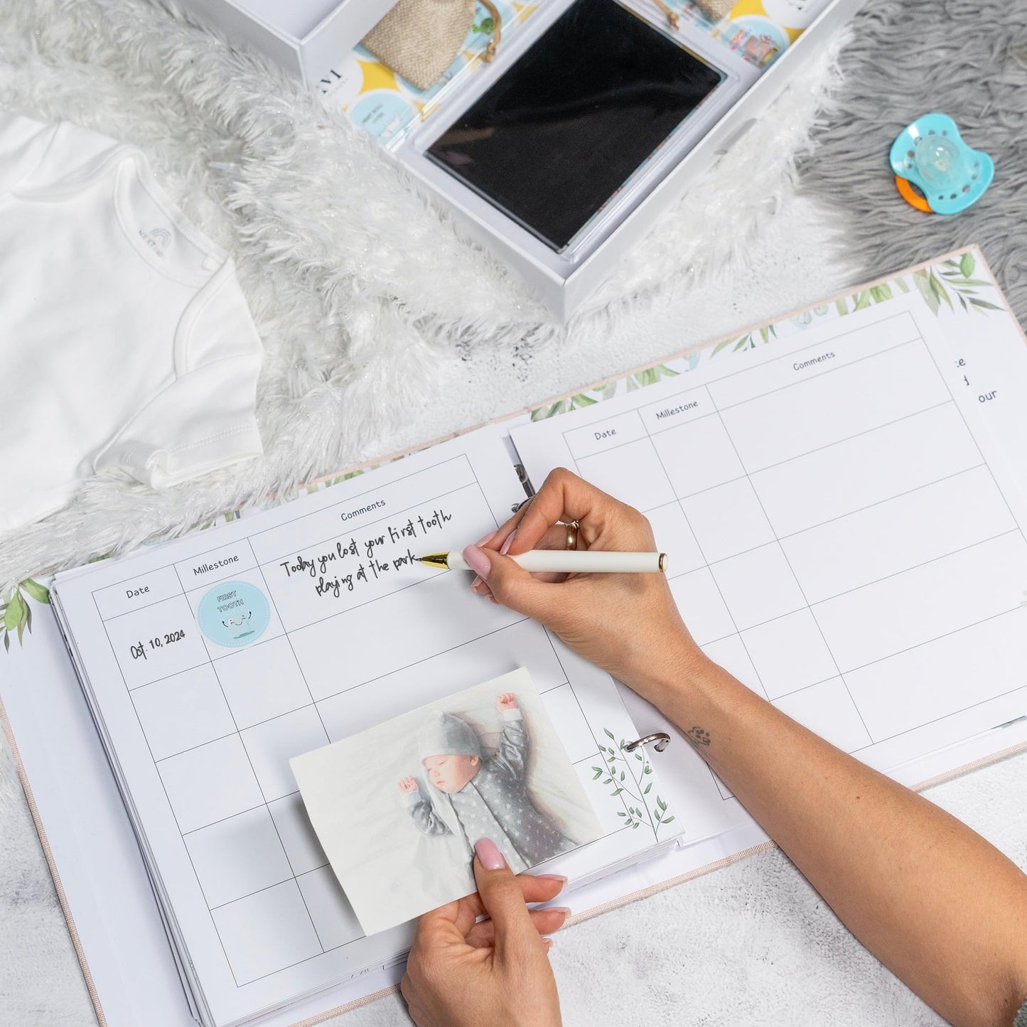 Libro de recuerdos para los primeros 5 años del bebé
