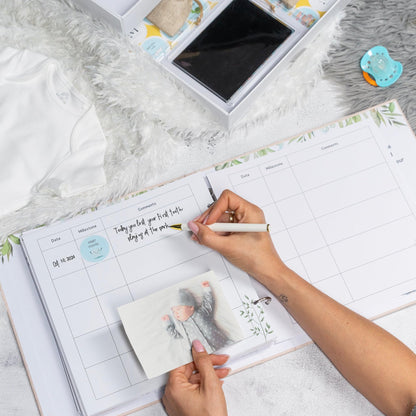 Libro de recuerdos para los primeros 5 años del bebé