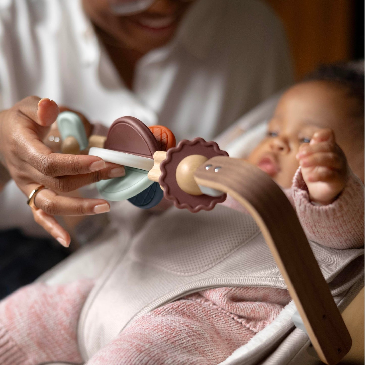 Barra de juguetes UPPAbaby Mira Wonder Wheel