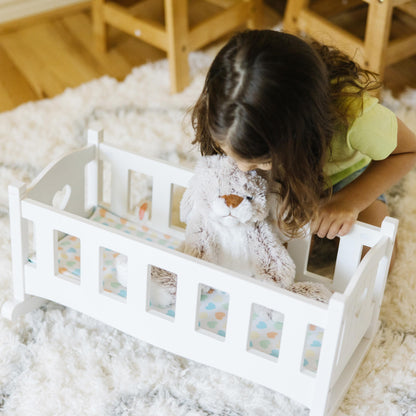 Melissa & Doug Mine to Love - Cuna de juego de madera para muñecas