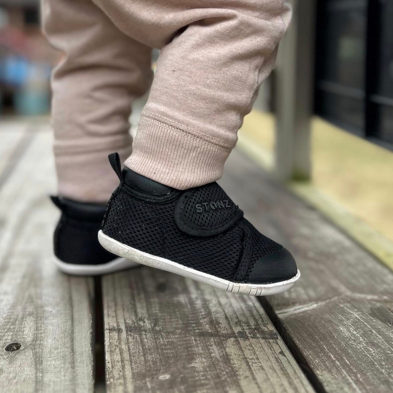 Stonz Cruiser™ Original - Zapatos de bebé ligeros, veganos, con ajuste ajustable, 6-12 meses
