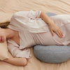 Momcozy Almohada portátil de embarazo – Soporte de maternidad en forma de W para dormir de lado