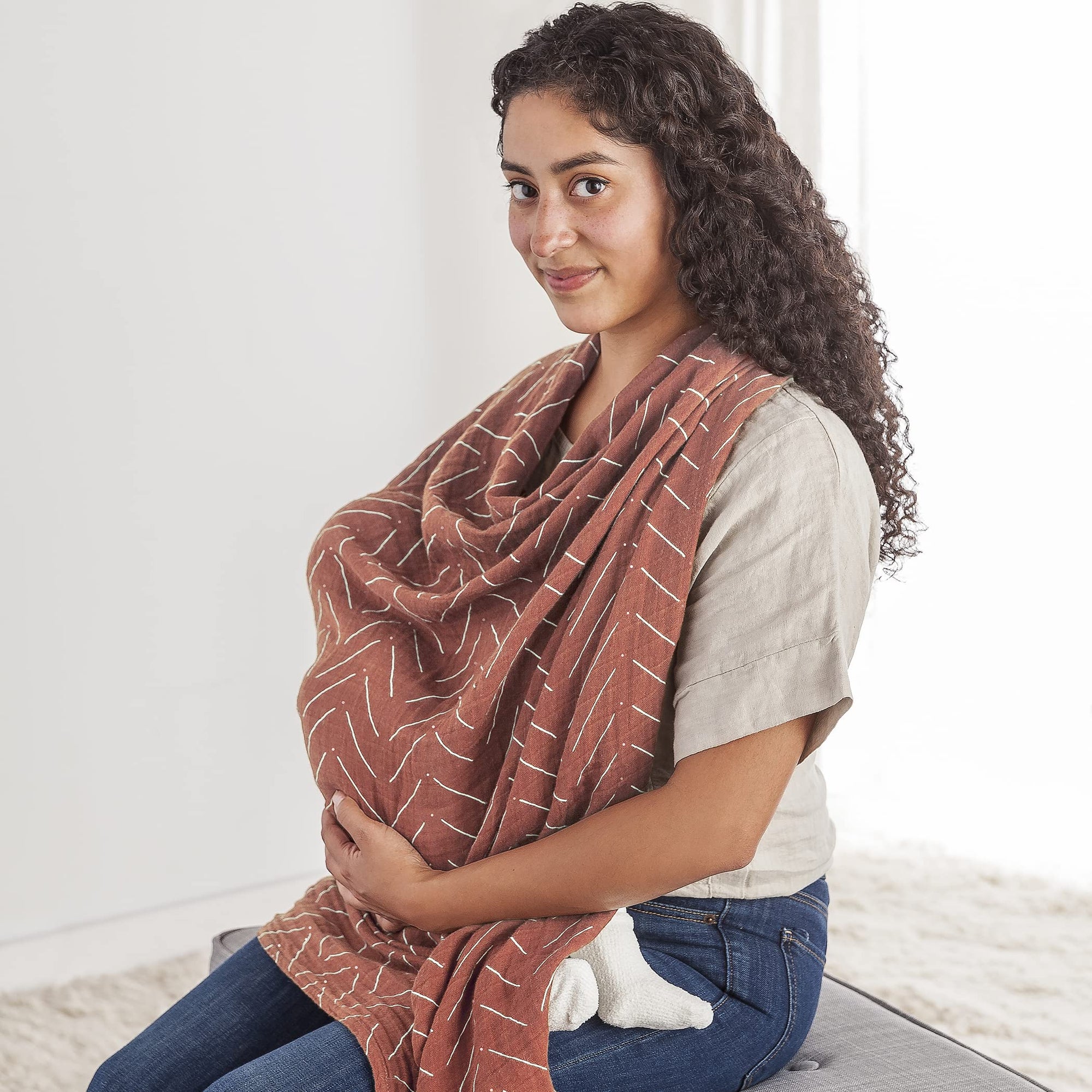 Funda multiusos Itzy Ritzy Breastfeeding Boss: una funda de lactancia