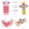 Juego de calcetines con sonajero de muñeca para bebé