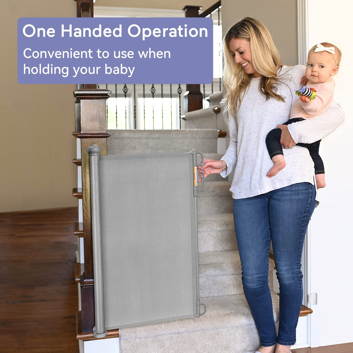 Momcozy - Puerta retráctil para seguridad de bebés y niños, altura de 33 pulgadas, se extiende hasta 55 pulgadas de ancho