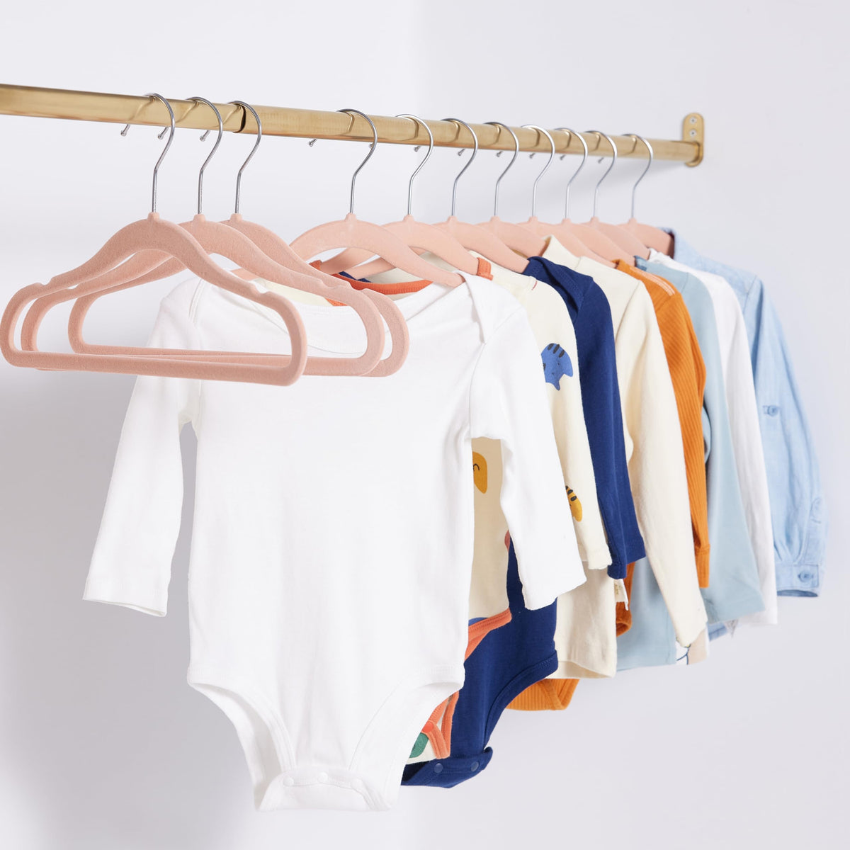 30 perchas antideslizantes de terciopelo para niños, 11.6 pulgadas