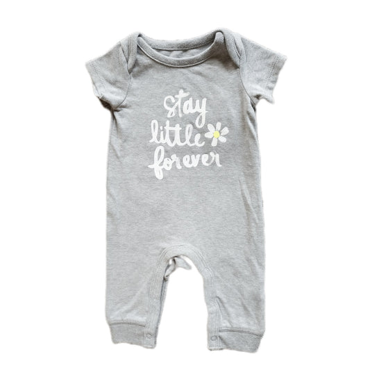 Cat &amp; Jack- Enterizo "Stay Little Forever", newborn