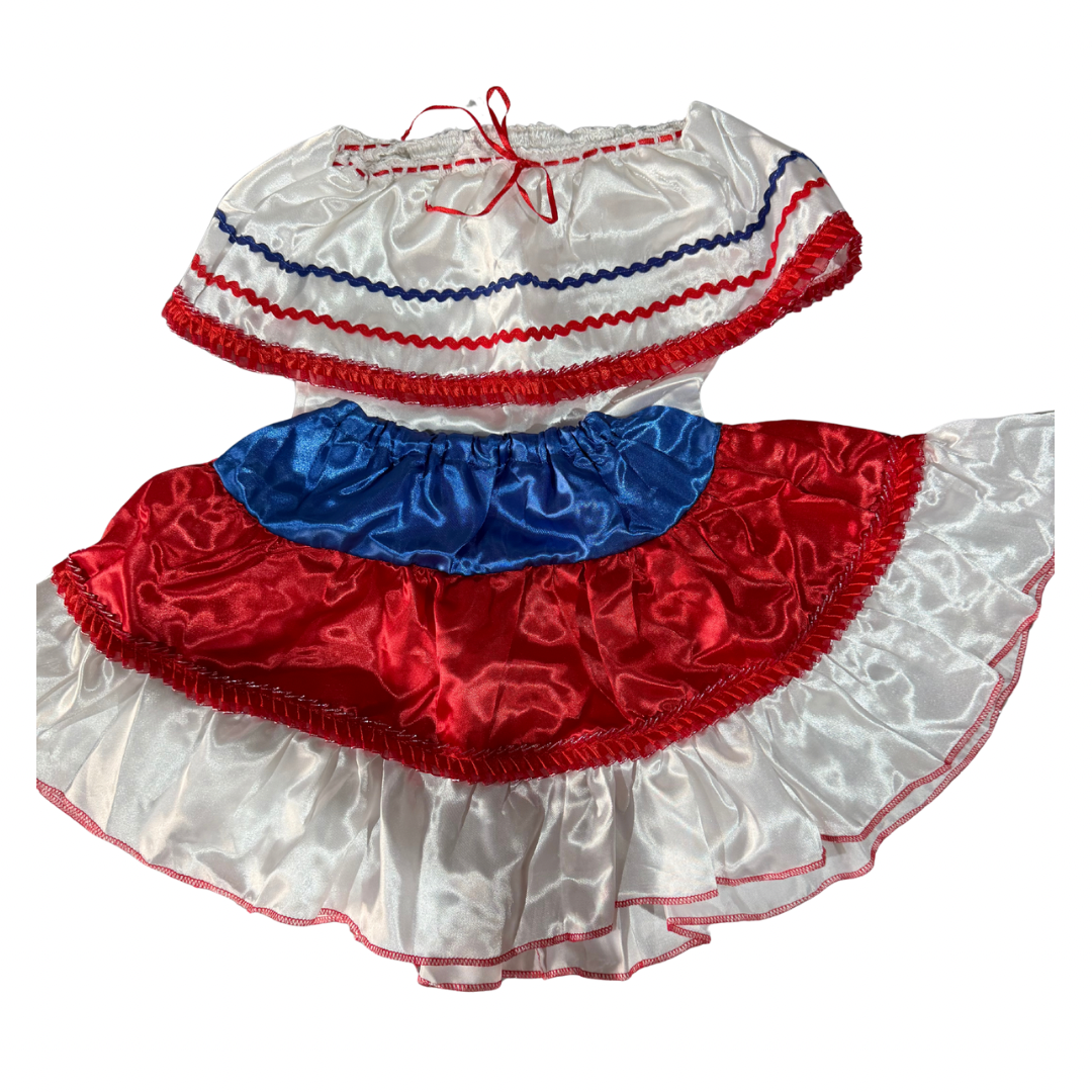 Traje típico de 2-3 años