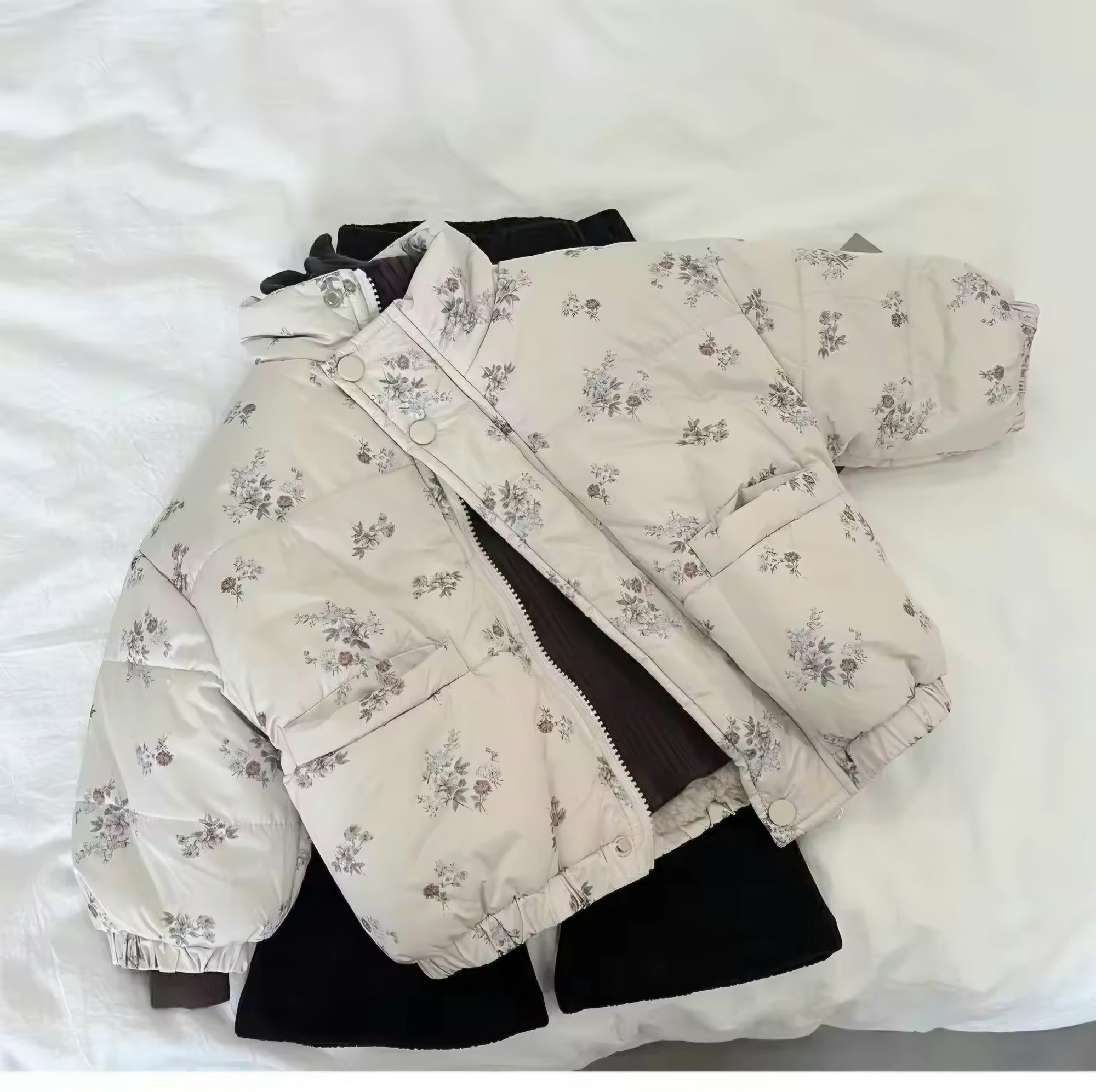 Abrigo acolchado, talla 90 (2-3 años)(solo abrigo)
